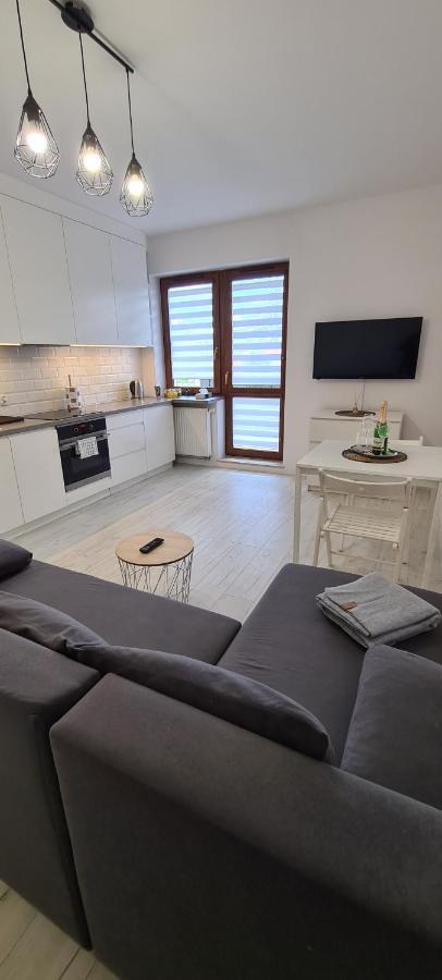 44 - Apartamenty Siedlce - Nowy Apartament W Centrum Przy Ul Czerwonego Krzyza Екстер'єр фото