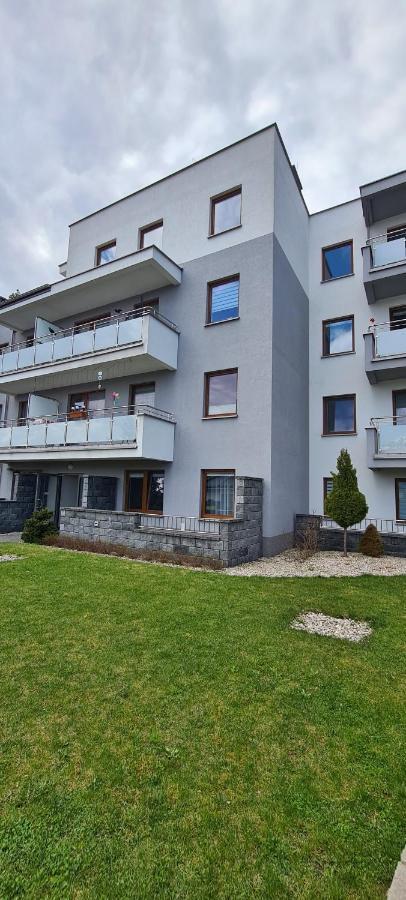44 - Apartamenty Siedlce - Nowy Apartament W Centrum Przy Ul Czerwonego Krzyza Екстер'єр фото