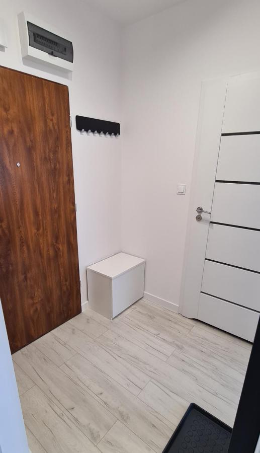 44 - Apartamenty Siedlce - Nowy Apartament W Centrum Przy Ul Czerwonego Krzyza Екстер'єр фото